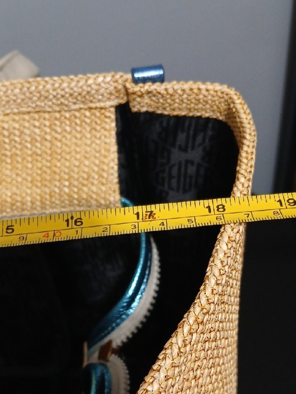 Brand New! Kurt Geiger Large Zip-Top Tote with Blue Accent and Scarf NWT - Picture 11 of 16